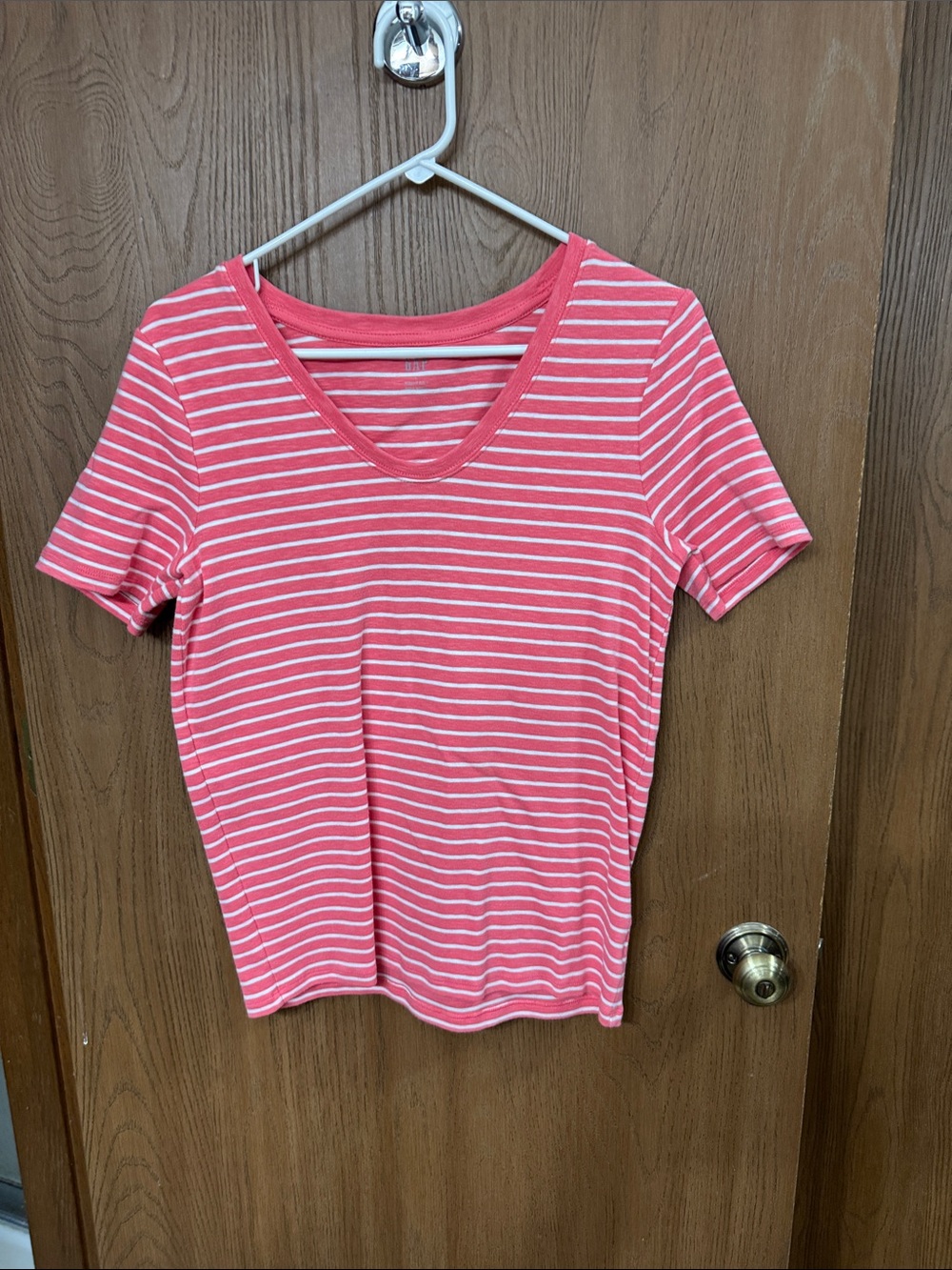 GAP Coral & White Striped V-Neck Short Sleeve Tee